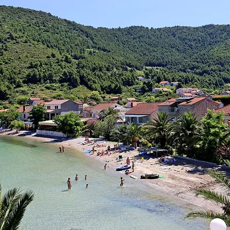 Πανσιόν Double Zuljana 3163a